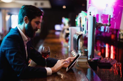 Luxury333AL: Online Gambling Platform Overview, Features, and Market Position